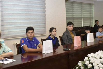 Yasamal rayon icra başçısı şəhid ailələri ilə görüş keçirib