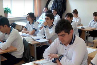 Bakı məktəblərində yeniyetmələr narkotacirlərin qurbanı olurlar