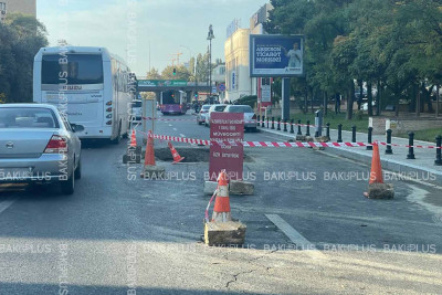 Nəsimi rayonunda qazılan çuxur avtomobillərə maneə törədir