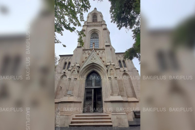 Sovet dövründə təsadüfən sökülməyən kilsə