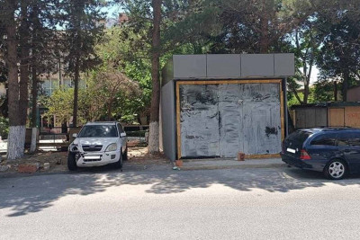 Əhmədlidə özbaşınalıq: yaşıllıq ərazidə sahə zəbt olunub