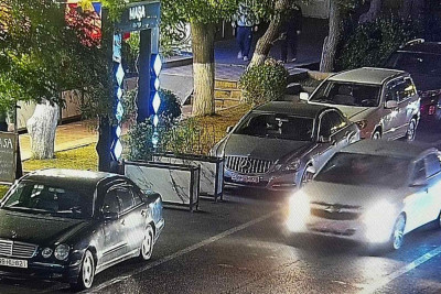 Yasamalda yolu zəbt edən restoran sahibi cərimələnib