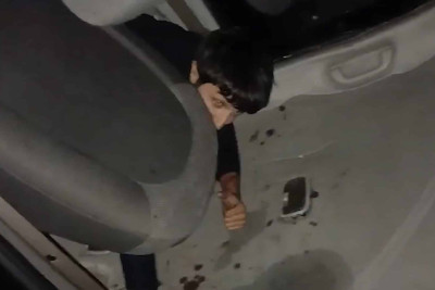 Qəza nəticəsində sürücü sıxılmış vəziyyətdə qalıb