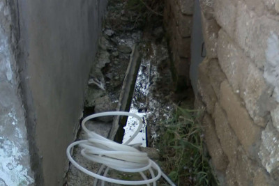 Qala qəsəbəsində evləri qrunt suları basıb – VİDEO