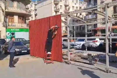 Binədə qanunsuz tikili aşkar edilib