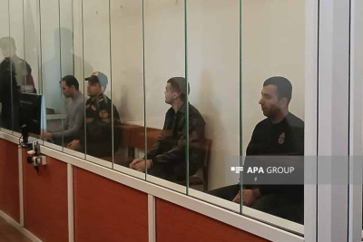 “Bravo” hipermarketinə silahlı hücum barəsində məhkəmə davam edir