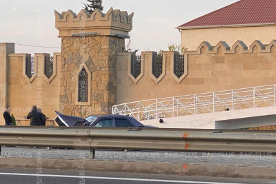 Mərdəkan - Zuğulba yolunda avtomobil qəza törədib