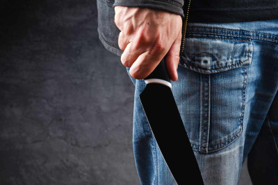 Nərimanovda 16 yaşlı oğlan bıçaqlanıb