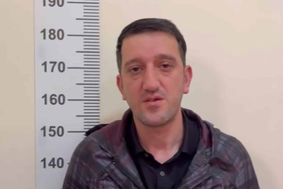 Sosial yardım düzəltmək adı altında dələduzluq edən şəxs tutulub