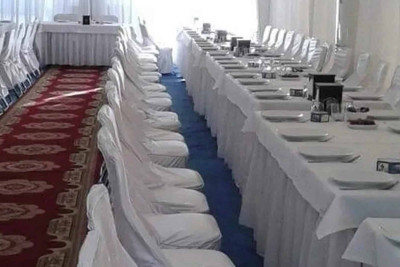 Yasamalda narkoman yas çadırından oturacaq oğurlayıb