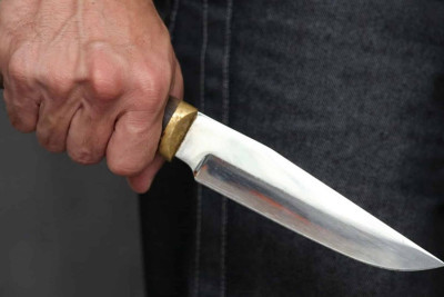 Binədə 32 yaşlı kişi bıçaqlanıb