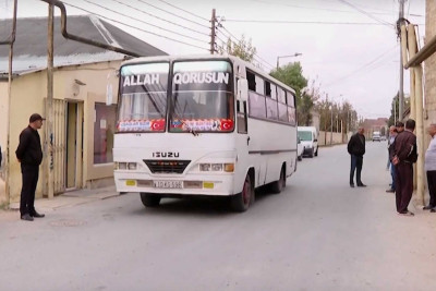 Binədə sakinlər sərnişin avtobusuna həsrət qalıblar