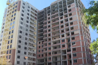 Bakıda sakinlər 3 ildir yeni evlərinə köçə bilmirlər