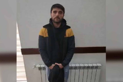 Badamdarda evinə gedən qadına qarşı soyğunçuluq edilib