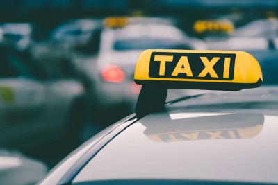 Bakıda taksilərin bir çoxunun yaşı 15 ildən çoxdur