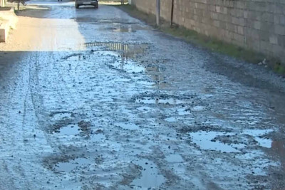 Albalılıq qəsəbəsində məktəb yoxdur, yollar isə palçıqlıdır