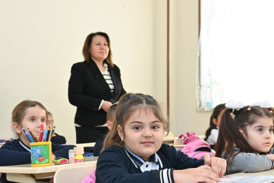 Paytaxtda çalışan müəllimlərin maaşı məlum olub