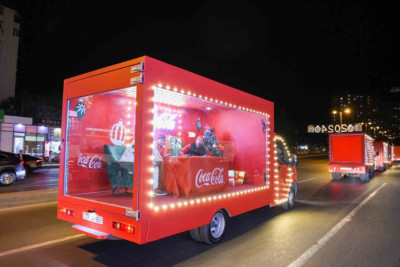 Bakıya “Coca-Cola”nın Yeni il karvanı gəlir