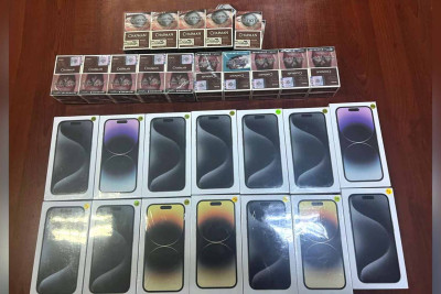 Ölkəyə qanunsuz “iPhone” gətirən şəxs tutulub