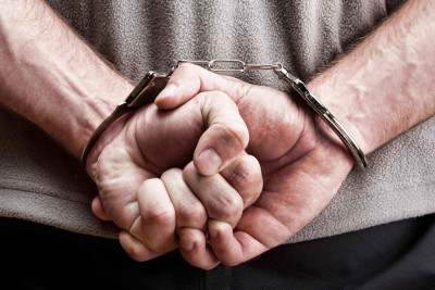 Səbaildə ofisdən notbuk və mobil telefon oğurlanıb