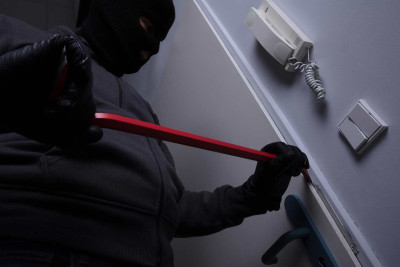 Buzovna və Binədə evləri talamaqda şübhəli bilinən şəxs saxlanılıb