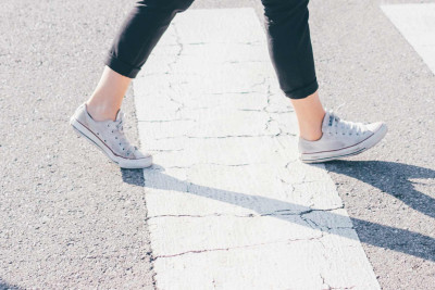 Xətai rayonunda gənc qız qəzaya uğrayıb