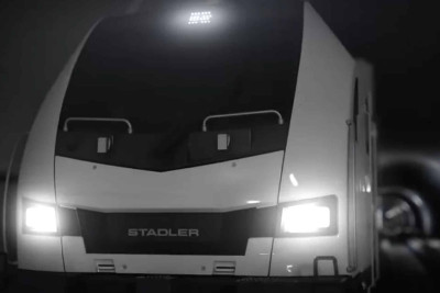 Bakıya yeni “Stadler” sərnişin qatarları çatdırılıb