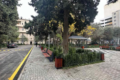 Nəsimi rayonunda həyətin təmiri yekunlaşmaq üzrədir