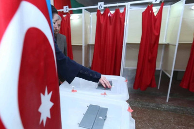 Azərbaycanın prezidenti olmaq istəyənlərin sayı 8-ə çatıb