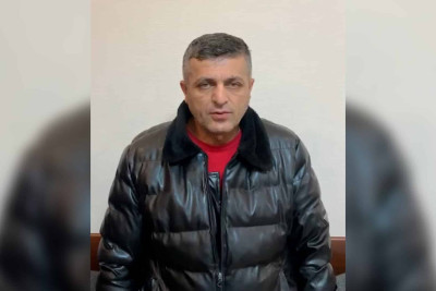 Taksi sürücülərinə saxta pul verən şəxs tutulub
