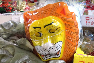 Yeni il maskaları uşaqlar üçün təhlükəli ola bilər