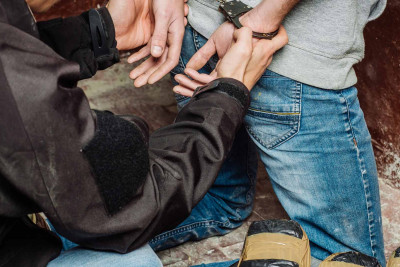 Xətai rayonunda 2 kiloqram narkotik aşkarlanıb