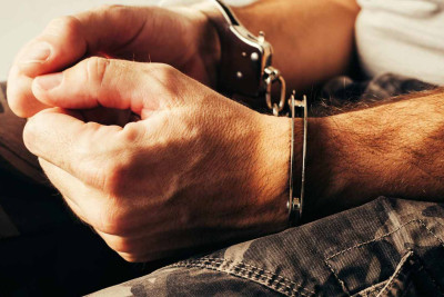 Nərimanov rayonunda rabitə naqili kəsilərək oğurlanıb