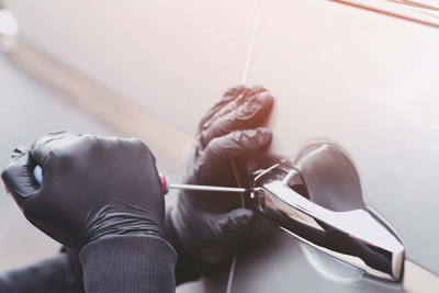 Nəsimi rayonunda “Toyota” markalı avtomobil qaçırılıb