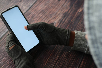 Xətai rayonunda yeniyetmədən telefon talanıb