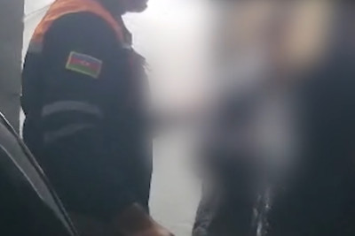 Xətaidə 5 nəfər liftdə qalıb