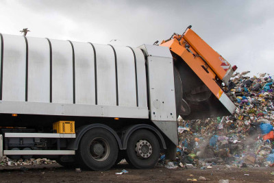 Badamdar və Bülbülədə antisanitariya yaradan yük maşını sürücüləri cərimələniblər