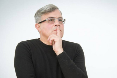 Yazıçı-jurnalist Həmid Herisçi qızılca diaqnozu ilə xəstəxanaya yerləşdirilib