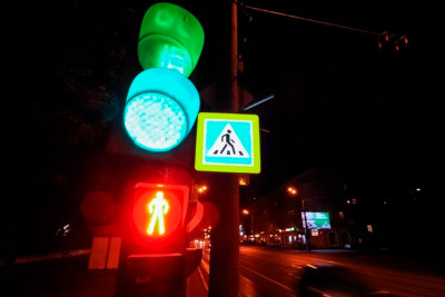 Xətaidə maşın piyadanı vurub