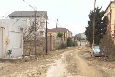 Badamdarda sakinlər su gözləyirdilər, yolsuz qaldılar