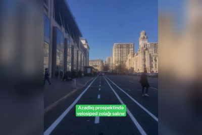 “28 Mall”un qarşısında velosiped zolağı salınır