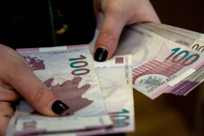 3 qadın 980.000 AZN-lik dələduzluqda ittiham olunur