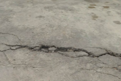 Yeni Günəşli qəsəbəsində torpaq sürüşməsi təhlükəsi var