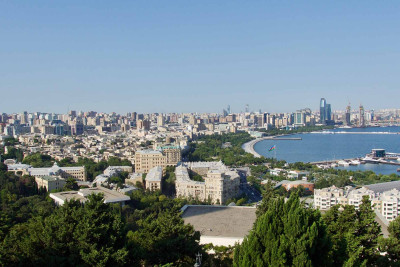 Bakıda 18 dərəcə isti olacaq