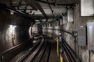 Metro deposuna daxil olan xarici vətəndaşlar tutulublar