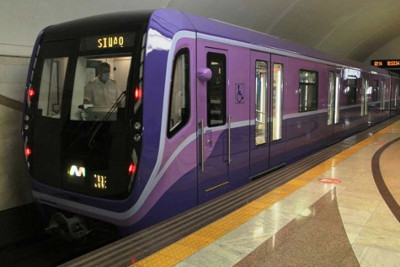 Bakı metrosunda nasazlıq yaranıb: Sərnişinlər təxliyə ediliblər