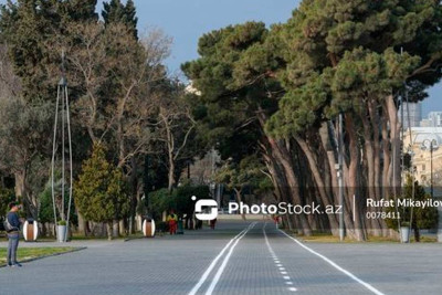 Bulvarda velosiped zolağı çəkilib
