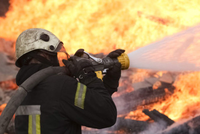 “Koroğlu” metro stansiyasının yaxınlığında yanğın olub