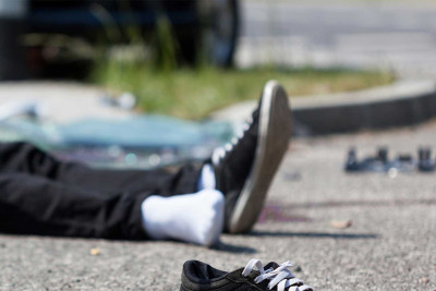 Nərimanovda gənc oğlanı avtobus vurub