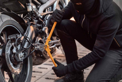 Binəqədi rayonunda motosiklet qaçırılıb